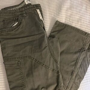 Mountain Khakis dark olive work pants 34/32